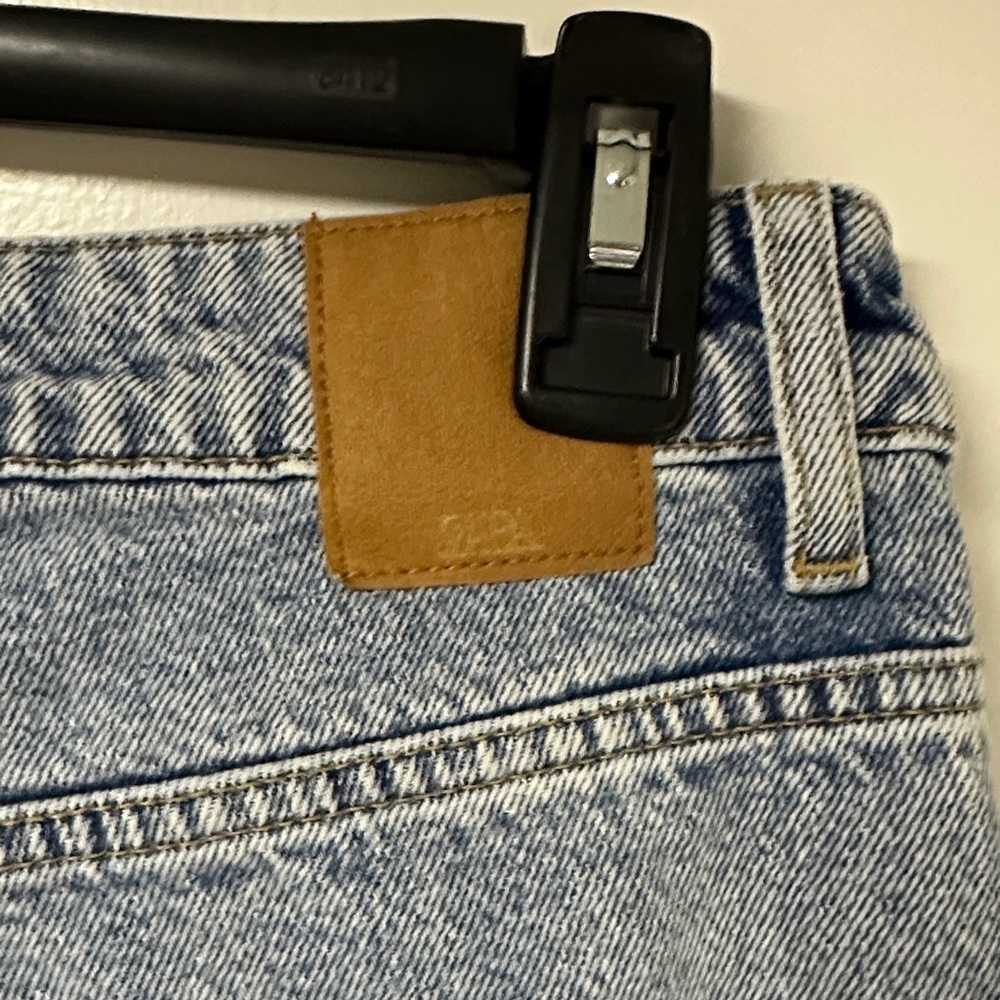 NWOT | Zara high rise Z1975 straight leg jeans, mid blue size 8 - Picture 5 of 9